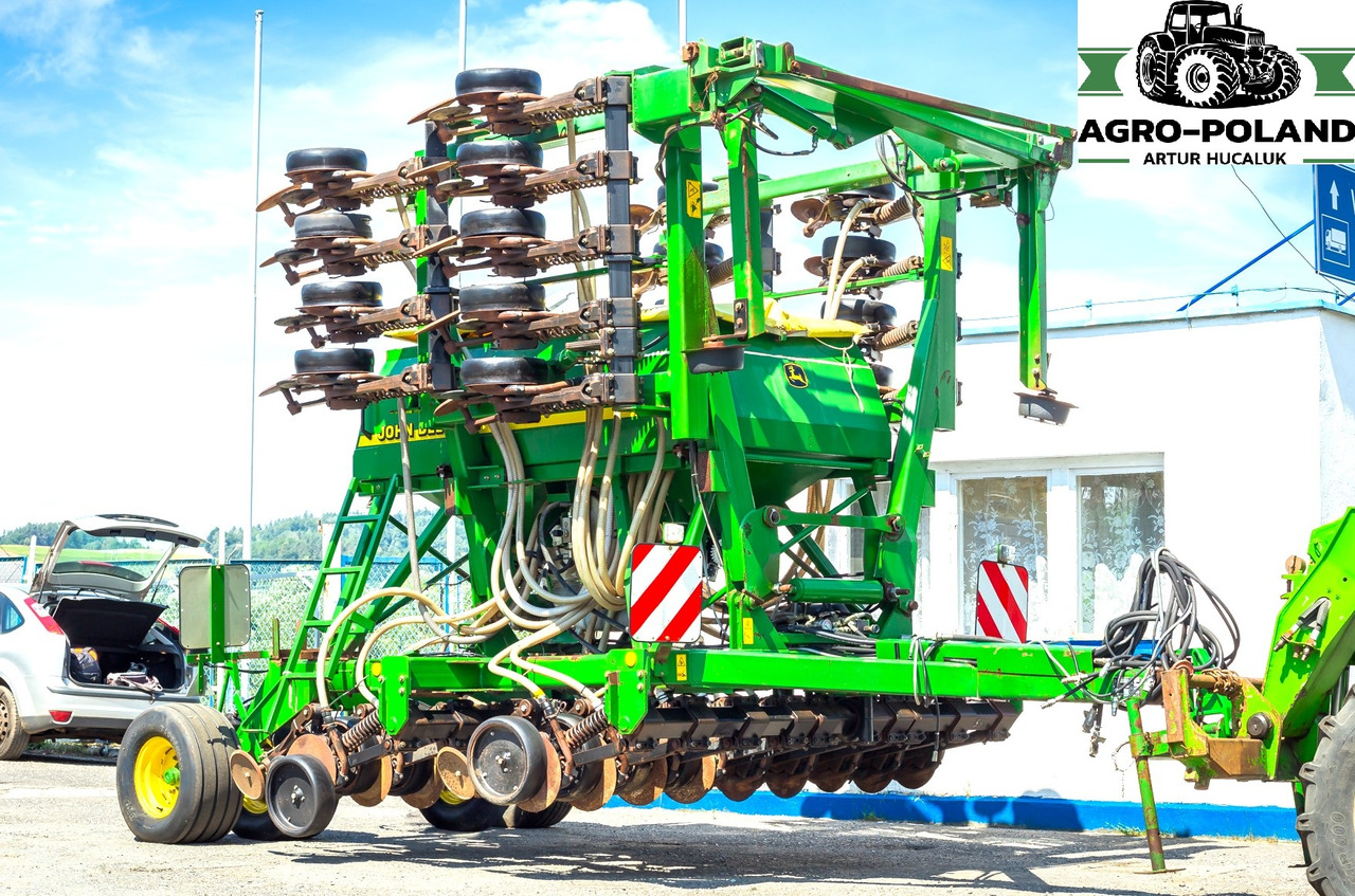 JOHN DEERE 750 A - 6 M - 2008 ROK - 条播机:图1 JOHN DEERE 750 A - 6 M - 2008 ROK - 条播机:图1