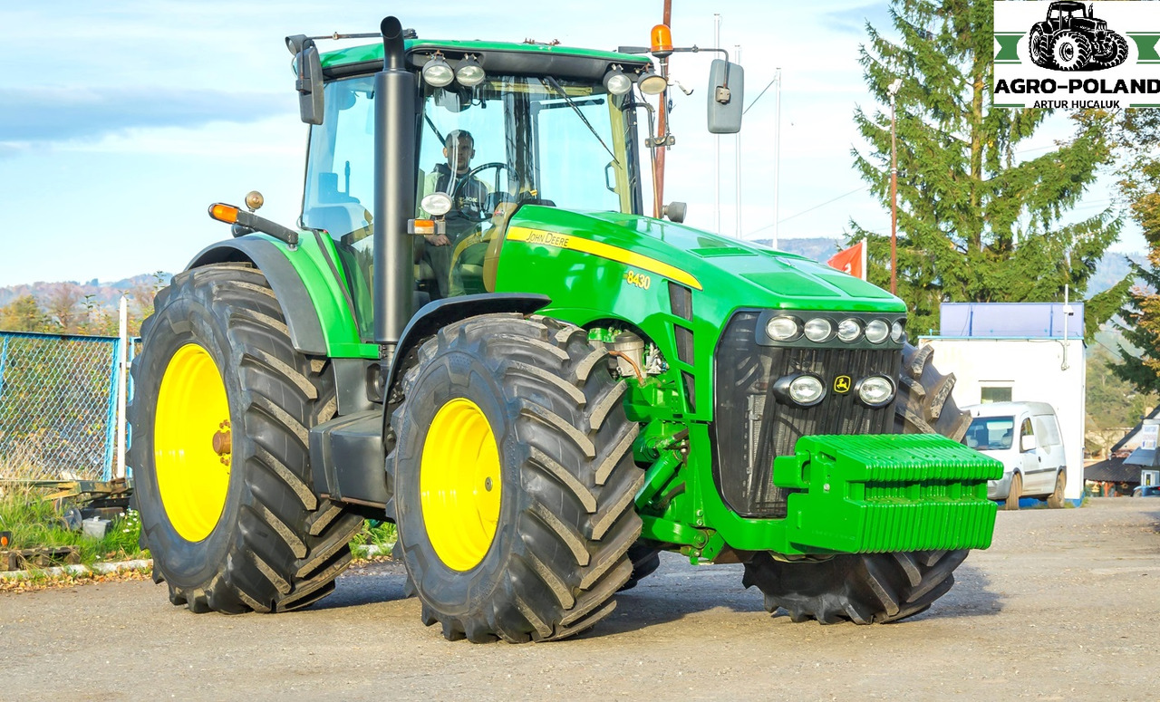 JOHN DEERE 8430 - 2008 ROK - 50 km/h 11.206 h - 拖拉机:图2 JOHN DEERE 8430 - 2008 ROK - 50 km/h 11.206 h - 拖拉机:图2