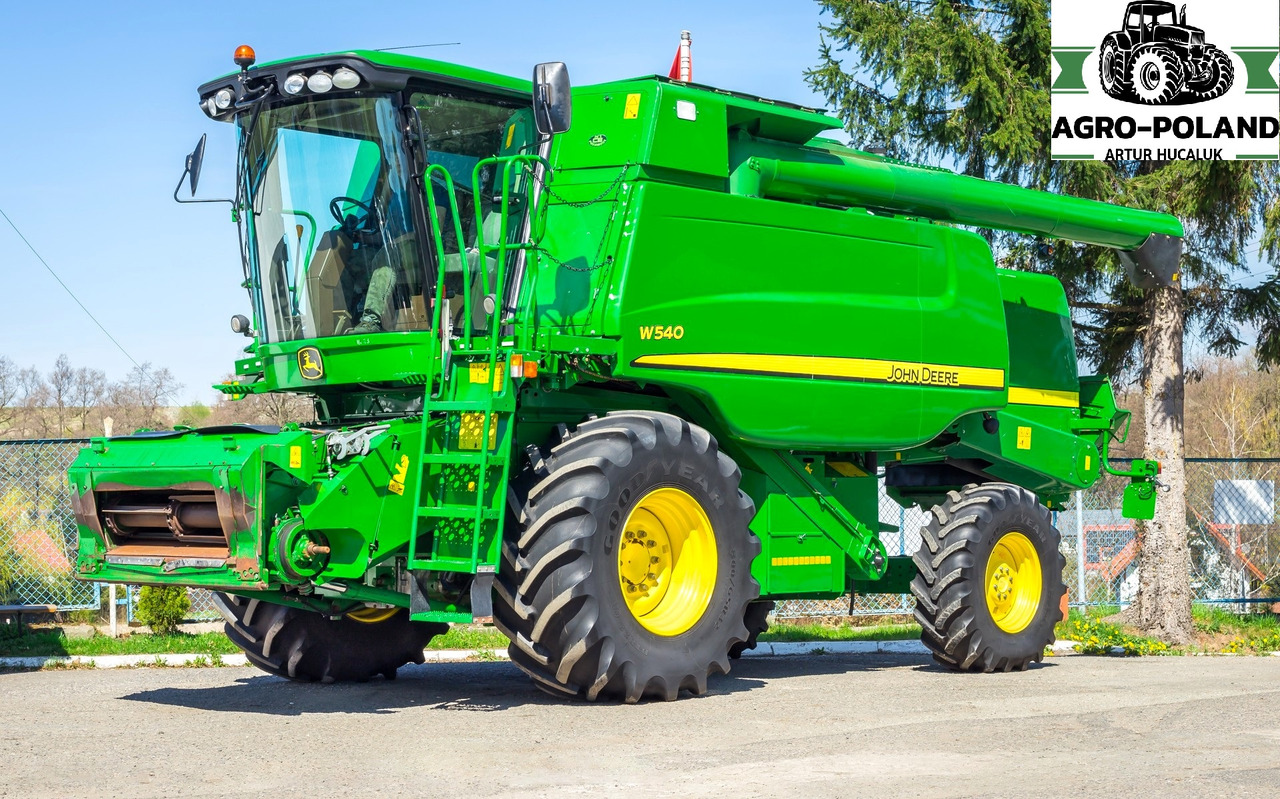 JOHN DEERE W 540 - 2485/3436 h - 5,5 M - 2008 ROK - 联合收割机:图1 JOHN DEERE W 540 - 2485/3436 h - 5,5 M - 2008 ROK - 联合收割机:图1