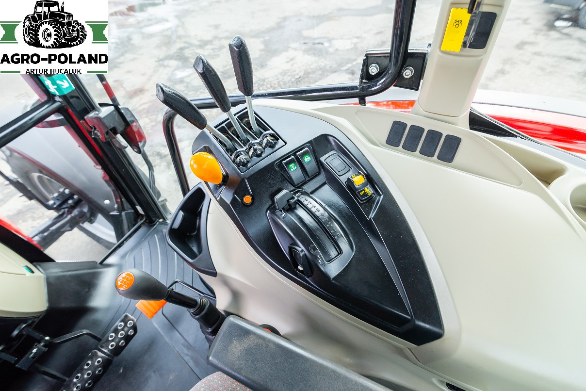 MASSEY FERGUSON 6713 - 2019 ROK - 2459 h - 拖拉机:图5 MASSEY FERGUSON 6713 - 2019 ROK - 2459 h - 拖拉机:图5