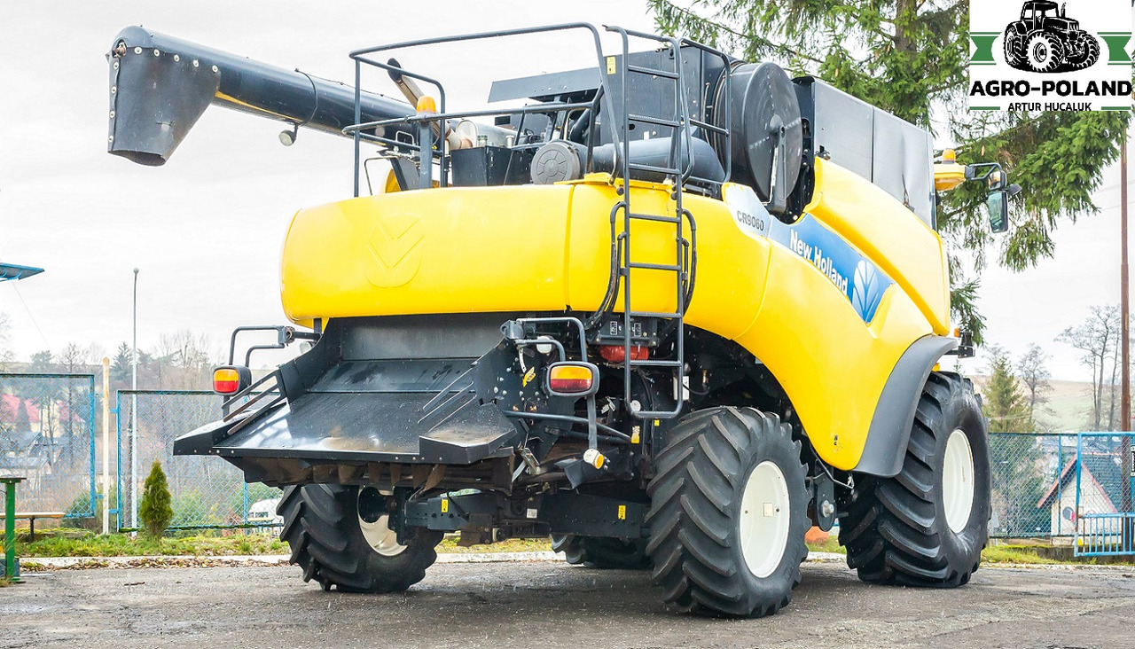 NEW HOLLAND CR 9060 - 2008 - 2554 h + HEDER 6,09 M - 联合收割机:图4 NEW HOLLAND CR 9060 - 2008 - 2554 h + HEDER 6,09 M - 联合收割机:图4
