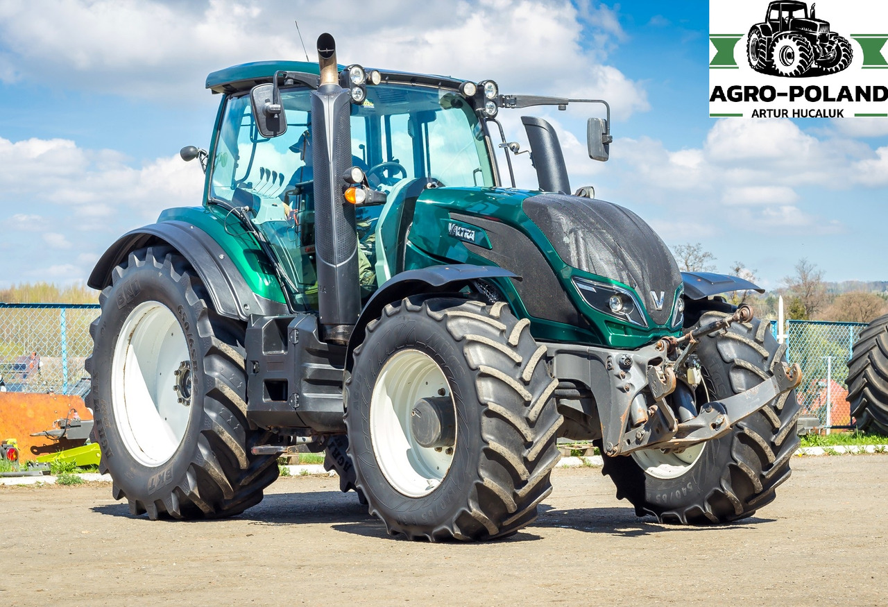 VALTRA T214 - 2016 ROK - 4950 h - 拖拉机:图1 VALTRA T214 - 2016 ROK - 4950 h - 拖拉机:图1