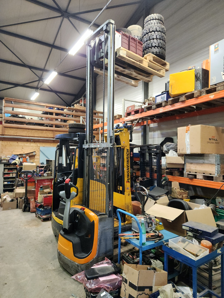 STILL EXV12 - 堆垛机:图3 STILL EXV12 - 堆垛机:图3