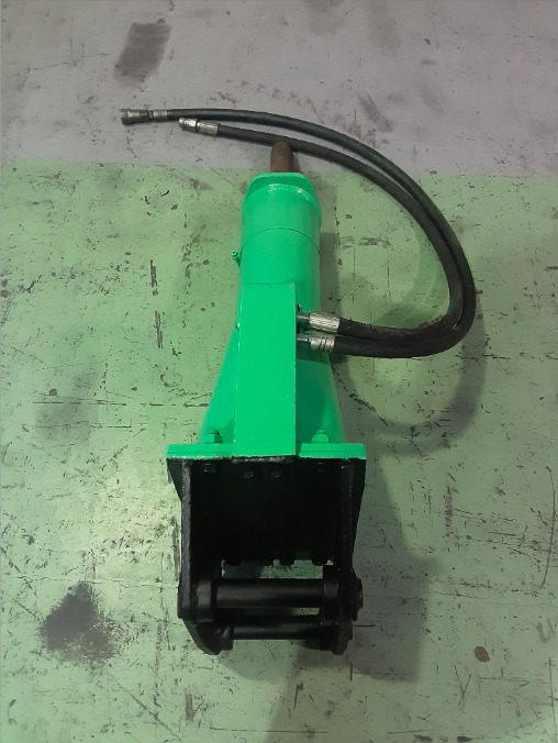 MONTABERT BRP70 - 液压锤:图2 MONTABERT BRP70 - 液压锤:图2