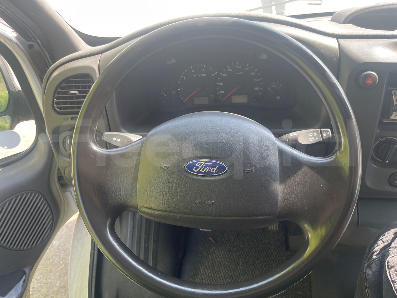 Bundle di 4 mezzi Ford - Transit Tourneo Ford - Transit Tourneo Ford - Transit Ford - Transit Tourneo - 小型巴士, 小型客车:图3 Bundle di 4 mezzi Ford - Transit Tourneo Ford - Transit Tourneo Ford - Transit Ford - Transit Tourneo - 小型巴士, 小型客车:图3