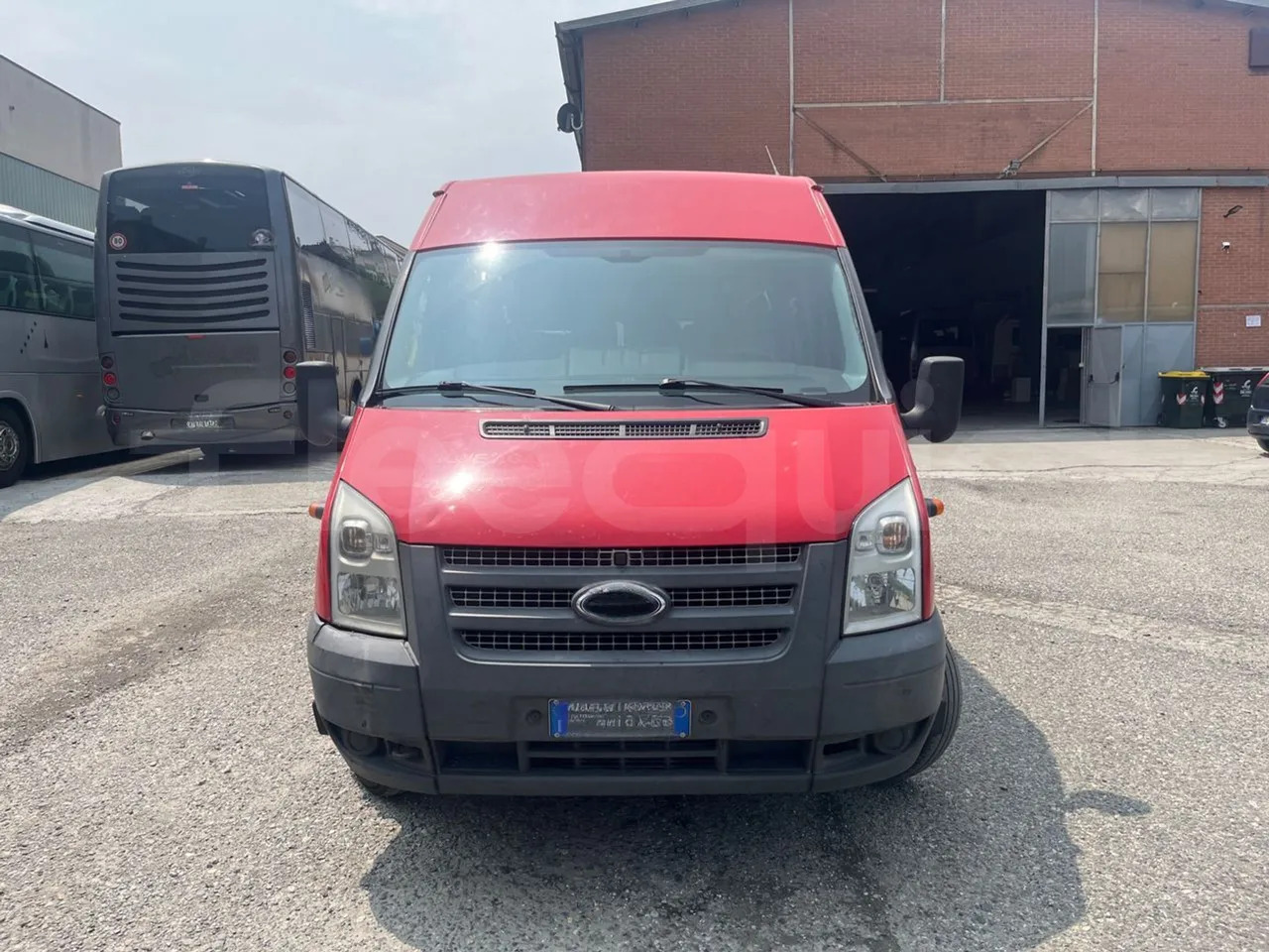 Ford Transit Tourneo - 小型巴士, 小型客车:图1 Ford Transit Tourneo - 小型巴士, 小型客车:图1