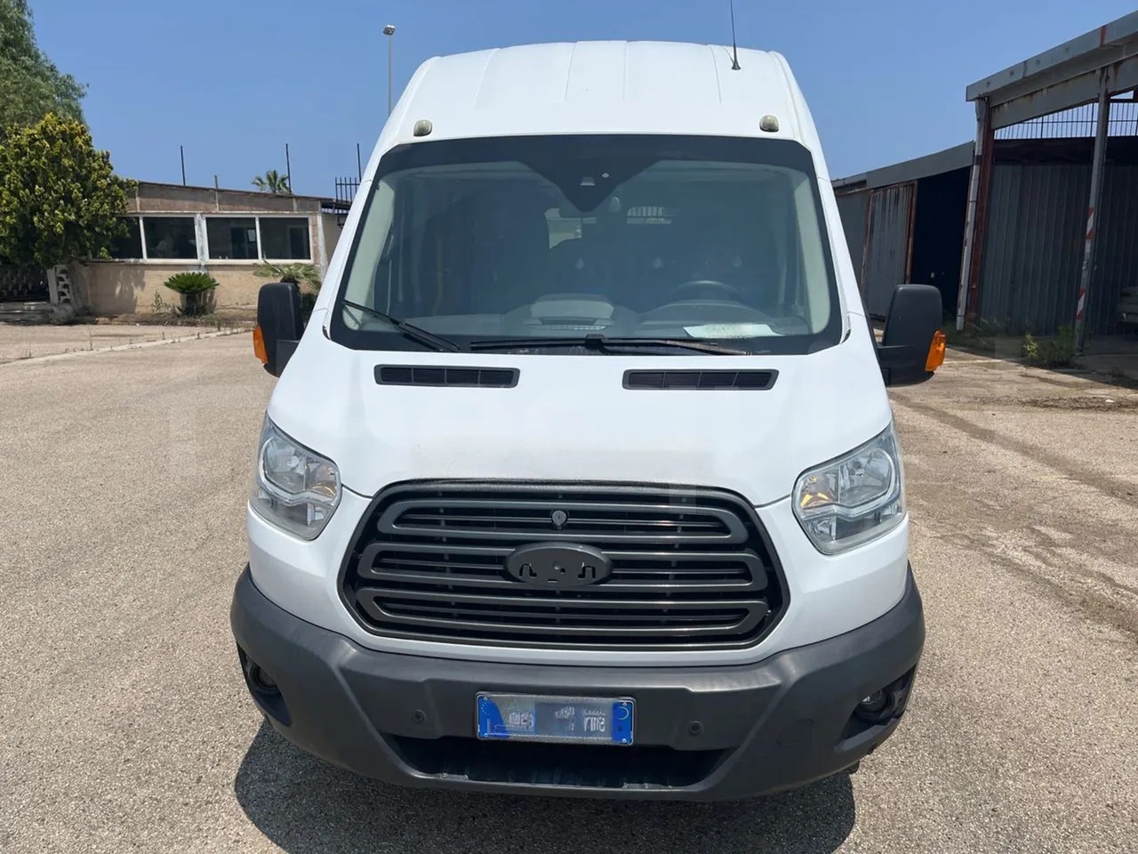 Ford Transit - 小型巴士, 小型客车:图2 Ford Transit - 小型巴士, 小型客车:图2