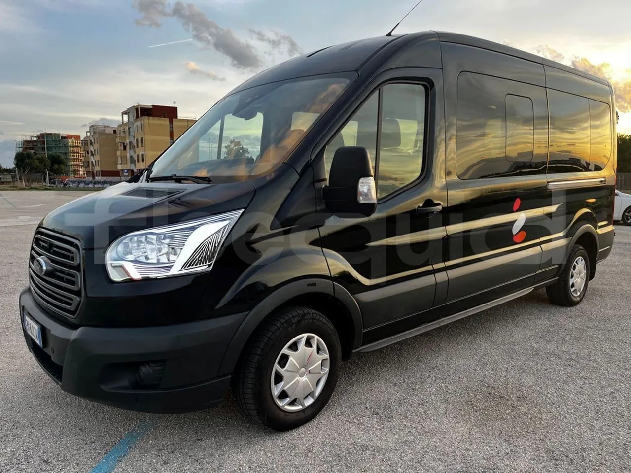 Ford Transit - 小型巴士, 小型客车:图4 Ford Transit - 小型巴士, 小型客车:图4