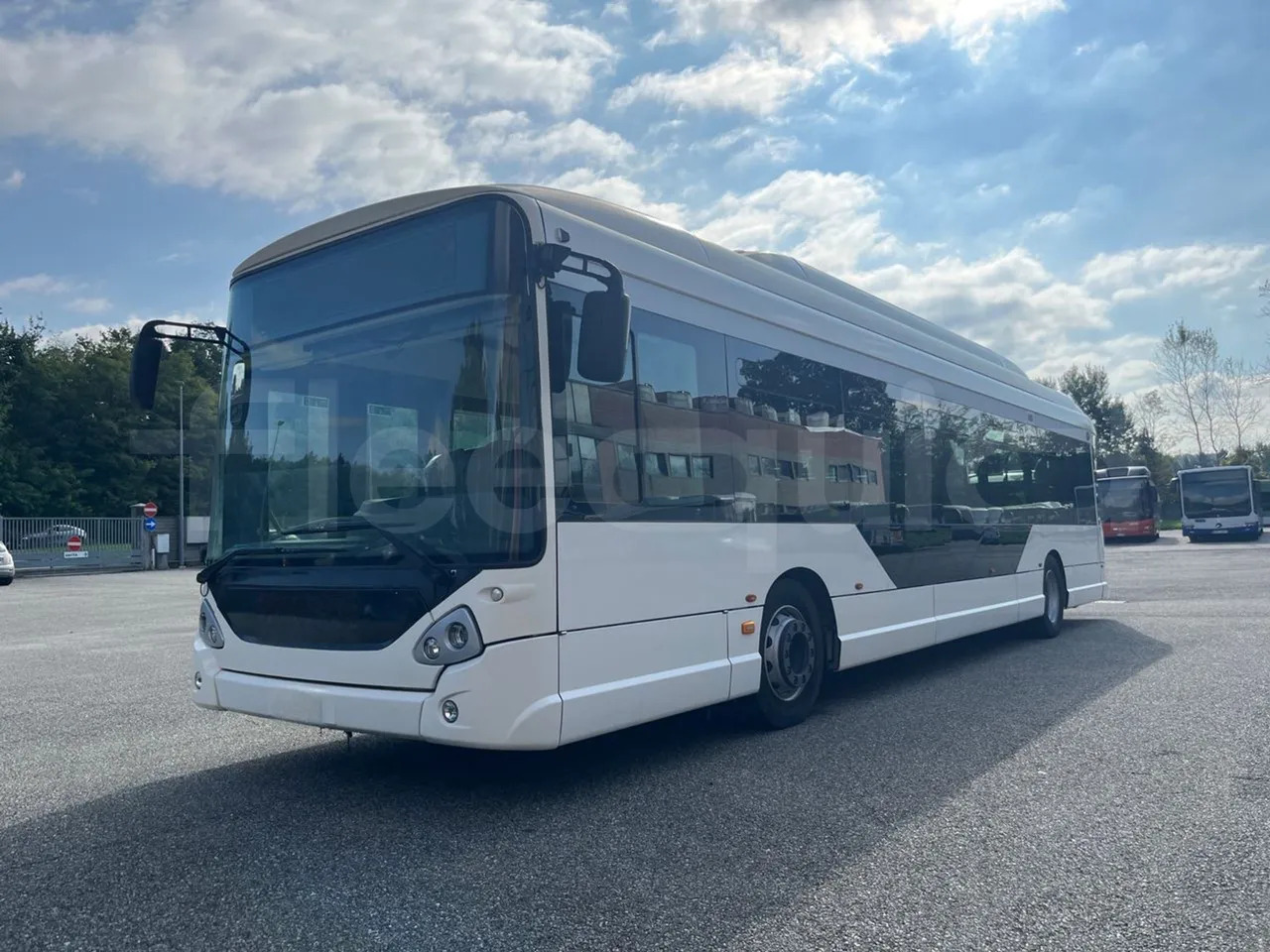 Heuliez GX 337 ELEC - 城市巴士, 电动公交车:图4 Heuliez GX 337 ELEC - 城市巴士, 电动公交车:图4