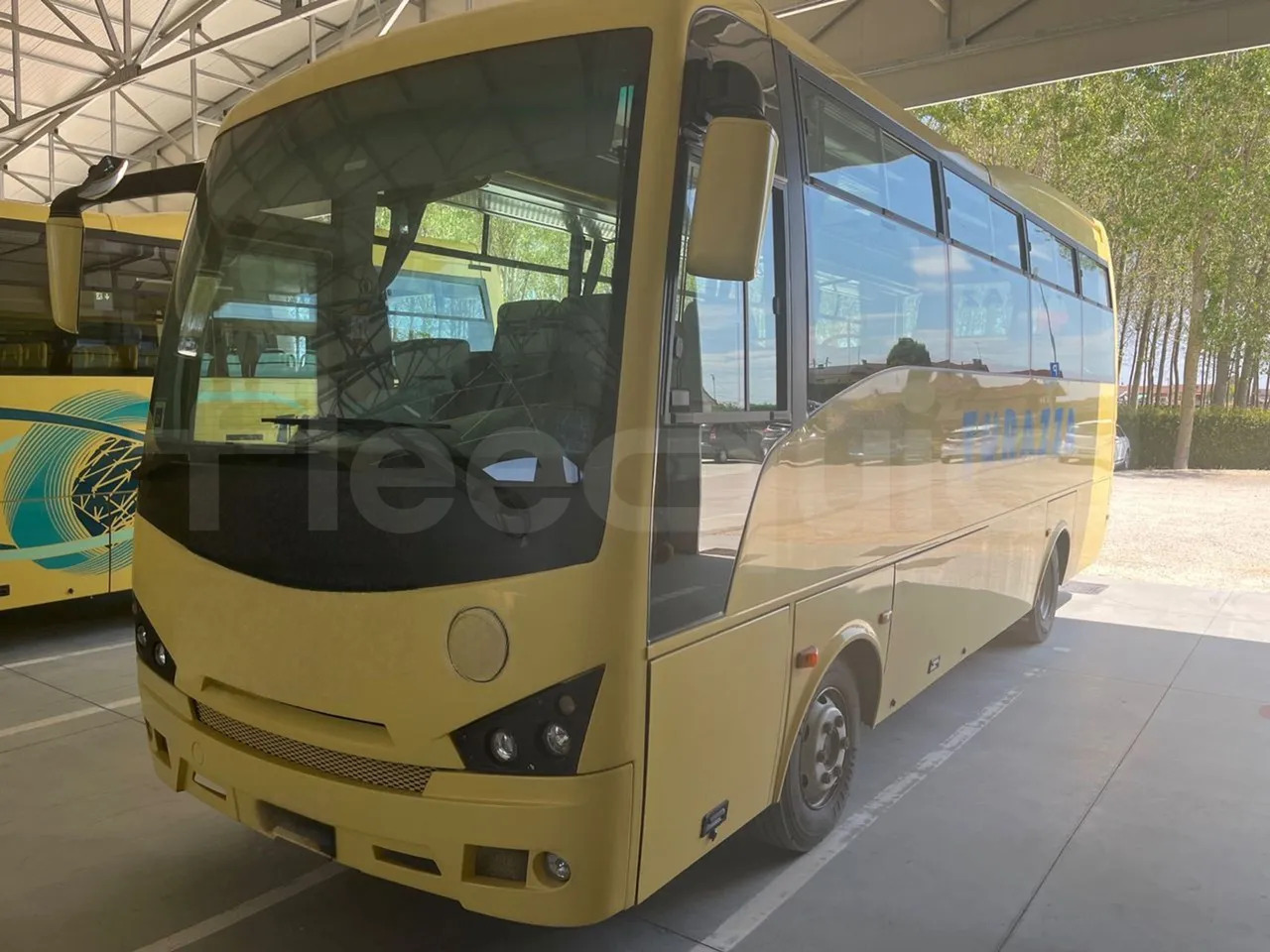 Isuzu Turquoise/Sb - 校車:图4 Isuzu Turquoise/Sb - 校車:图4