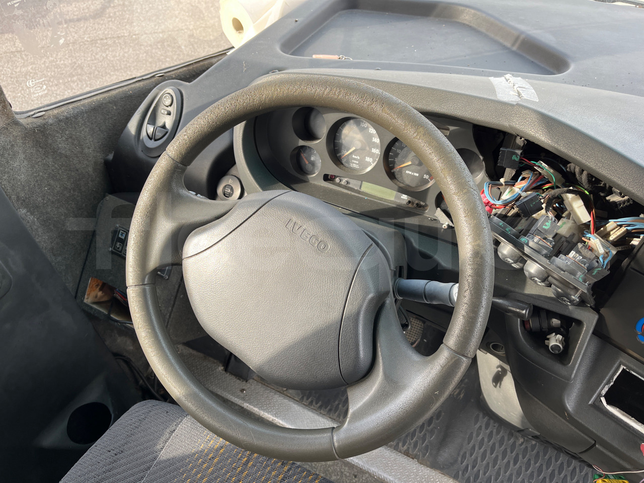 校車 Iveco Cacciamali：图18