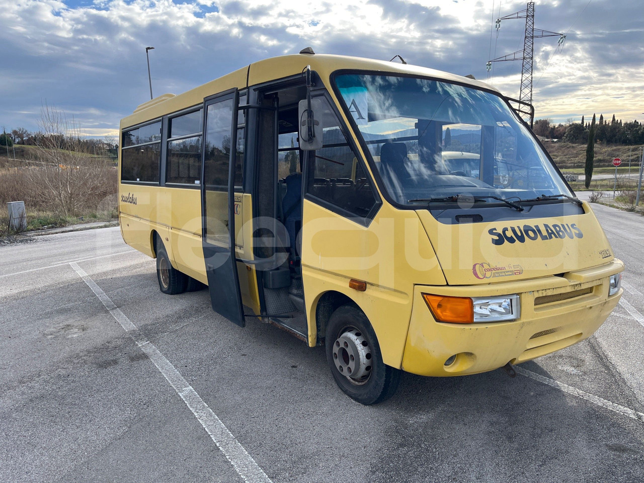 校車 Iveco Cacciamali：图10