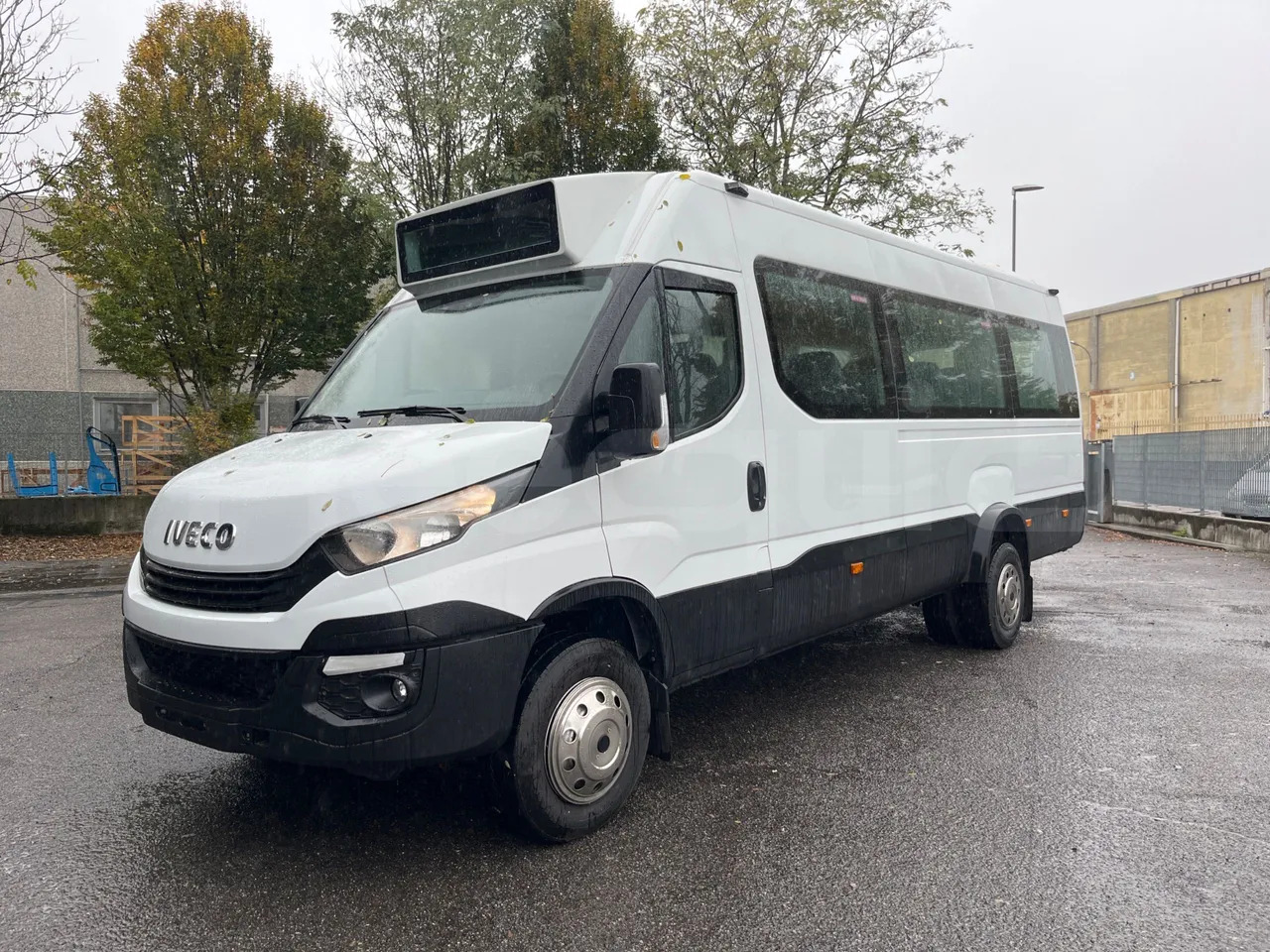 Iveco Daily - 郊区巴士:图4 Iveco Daily - 郊区巴士:图4