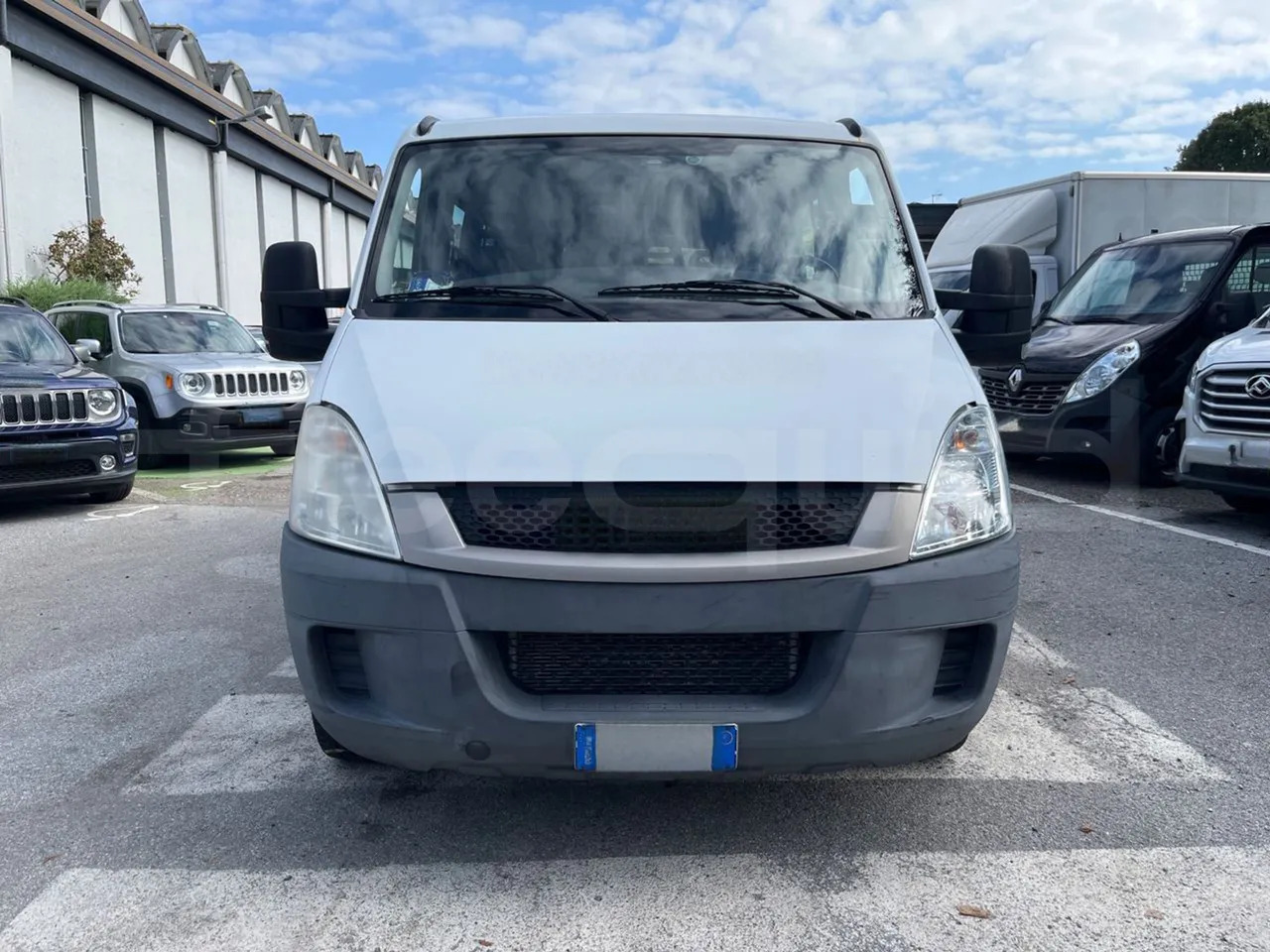 Iveco Daily - 郊区巴士:图2 Iveco Daily - 郊区巴士:图2