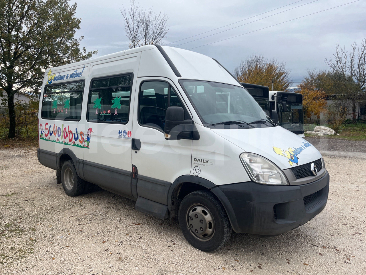 Iveco Daily - 校車:图1 Iveco Daily - 校車:图1