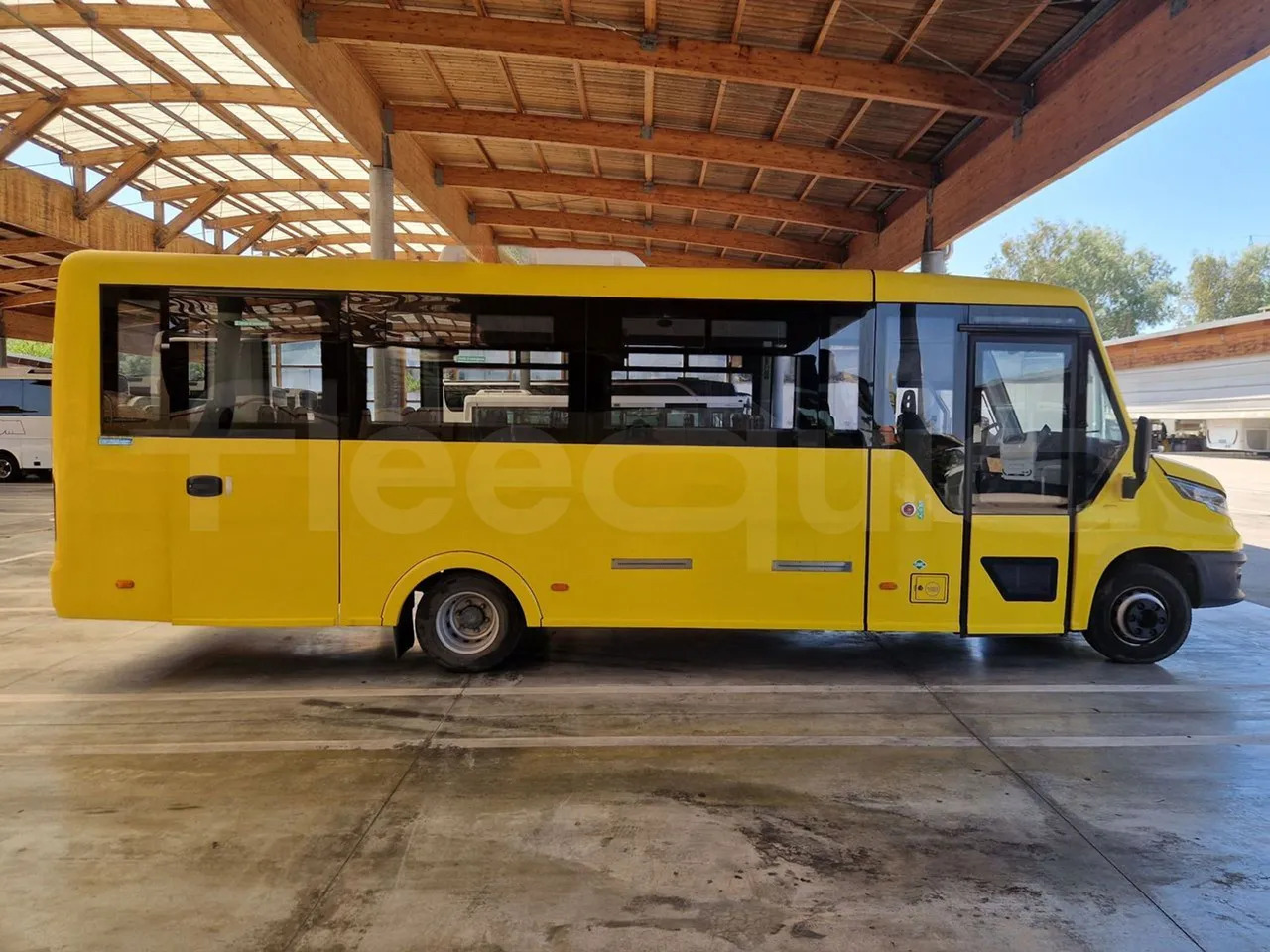 校車 Iveco Indcar：图13