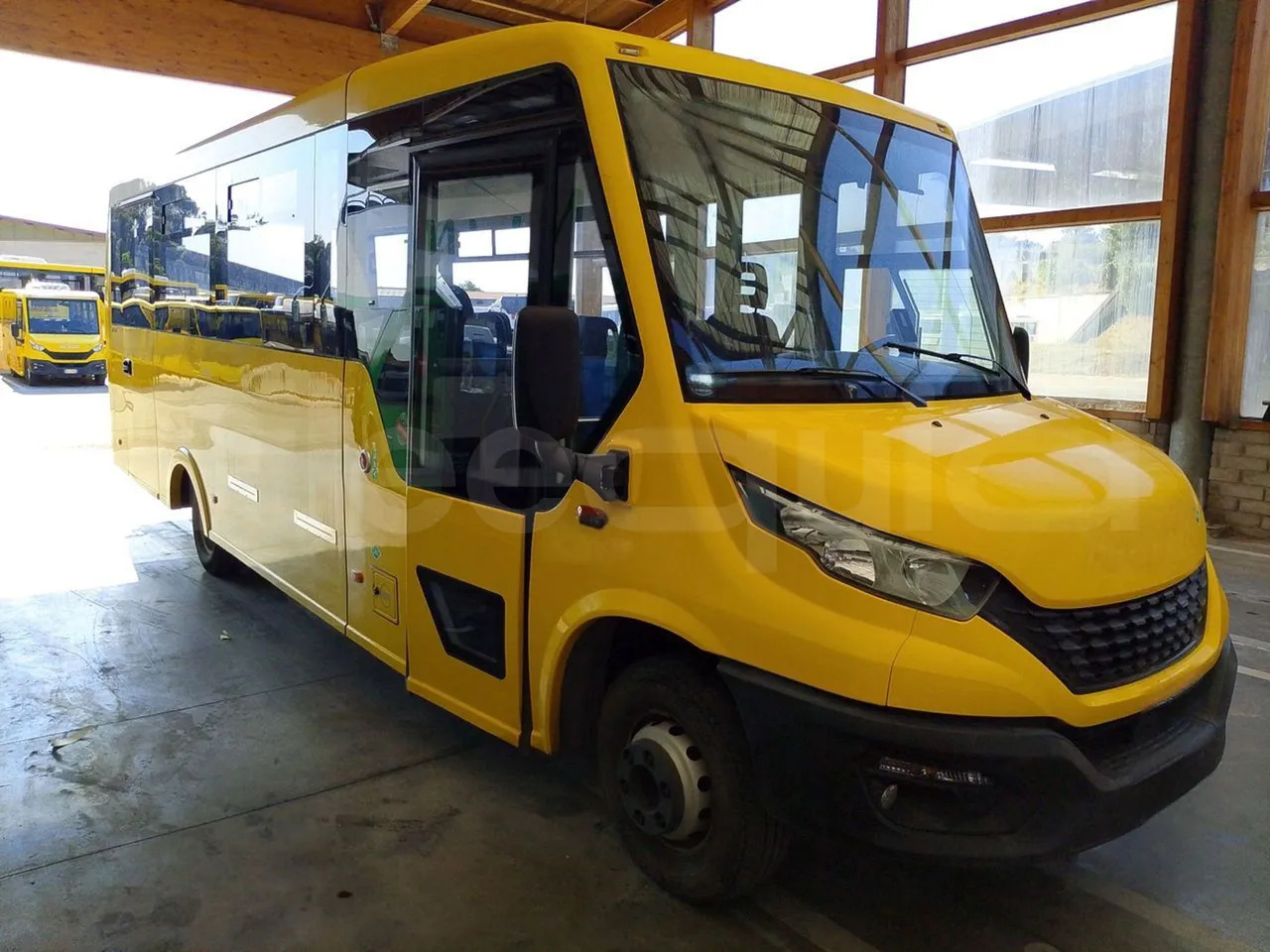 Iveco Indcar - 校車:图1 Iveco Indcar - 校車:图1