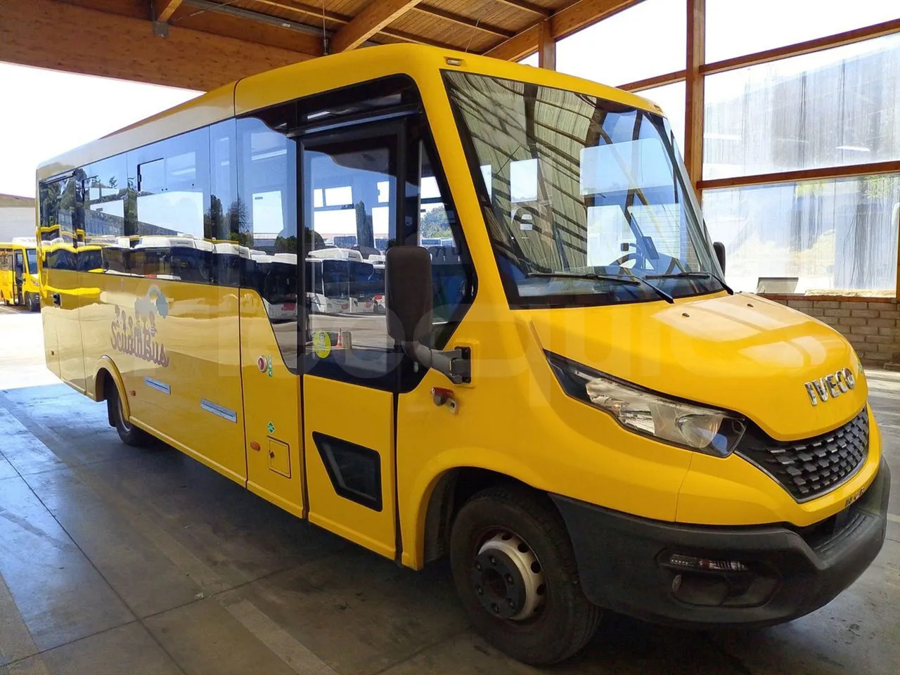 Iveco Indcar - 校車:图1 Iveco Indcar - 校車:图1