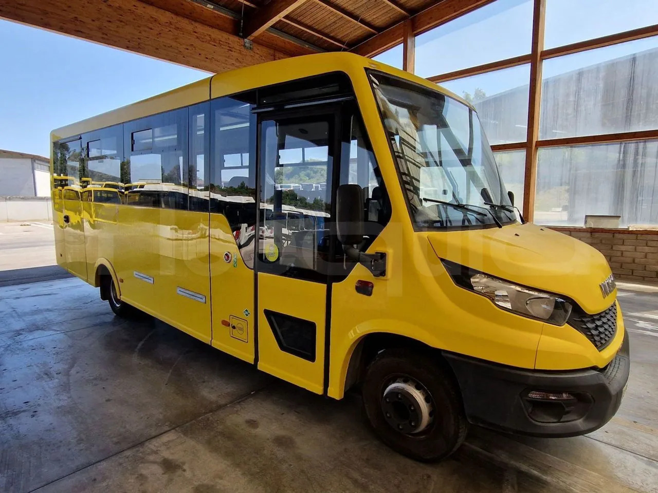Iveco Indcar - 校車:图1 Iveco Indcar - 校車:图1