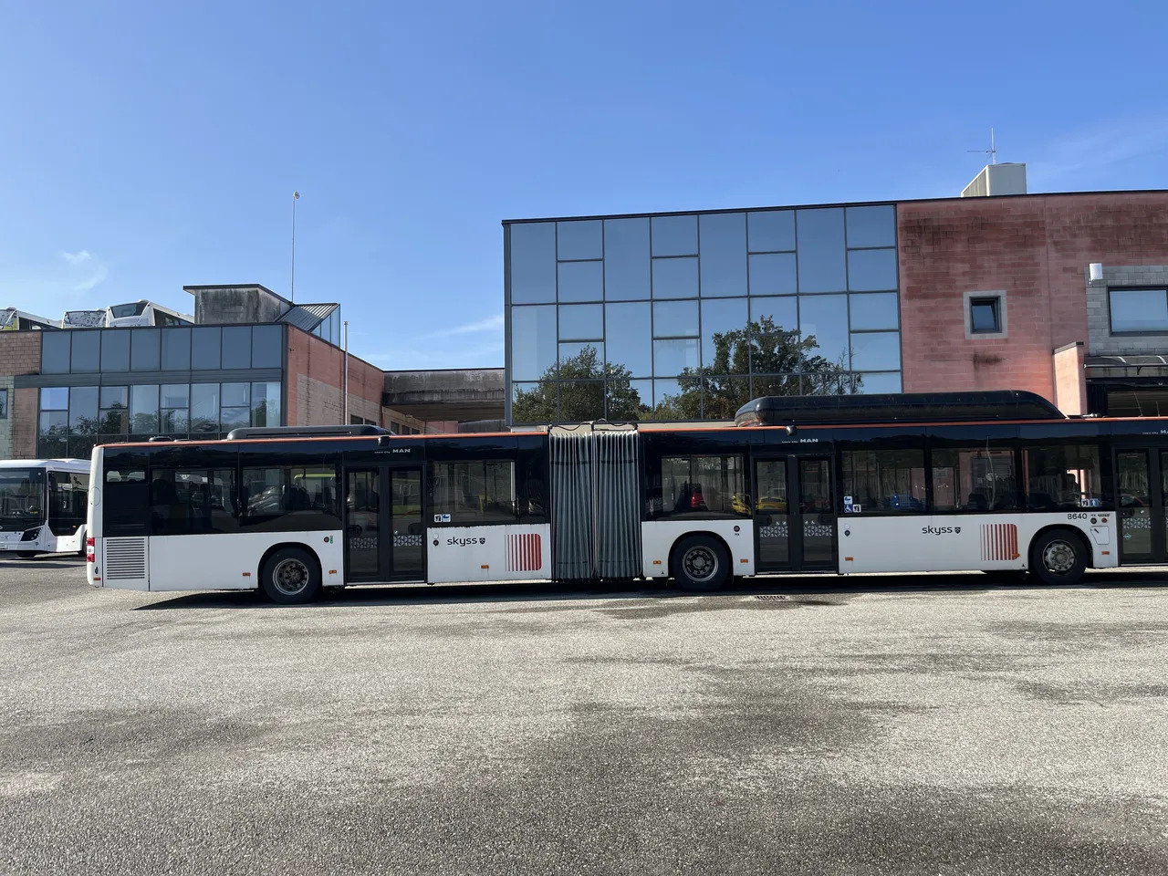 铰接客车 Man Lion's City GL：图10