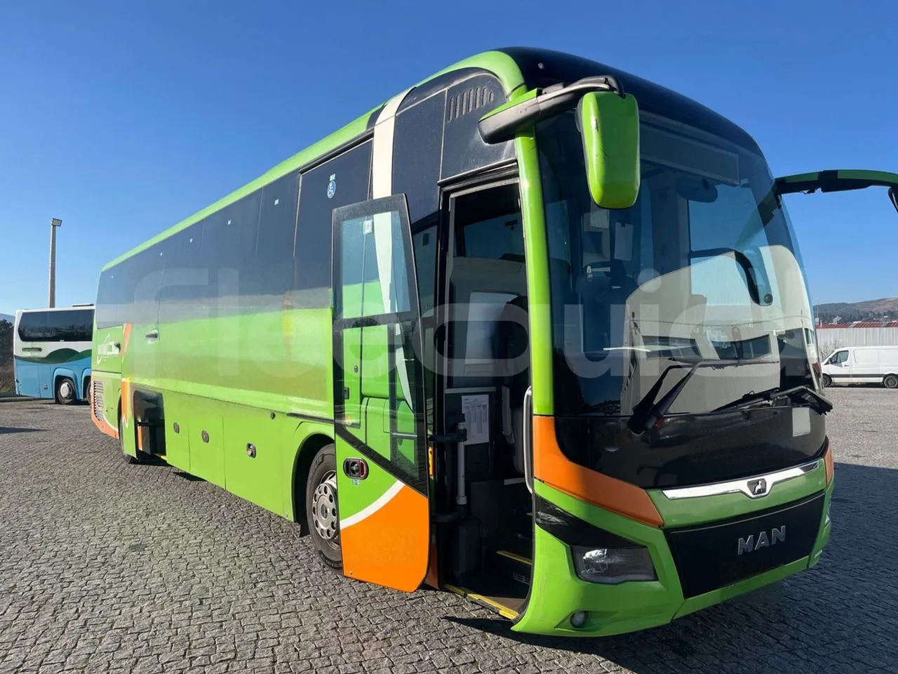 Man Lion's Coach - 长途客车:图1 Man Lion's Coach - 长途客车:图1