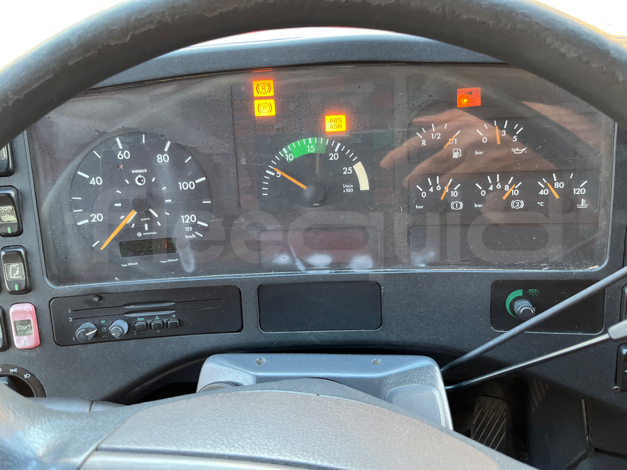 Mercedes-Benz 0 350 - 长途客车:图3 Mercedes-Benz 0 350 - 长途客车:图3