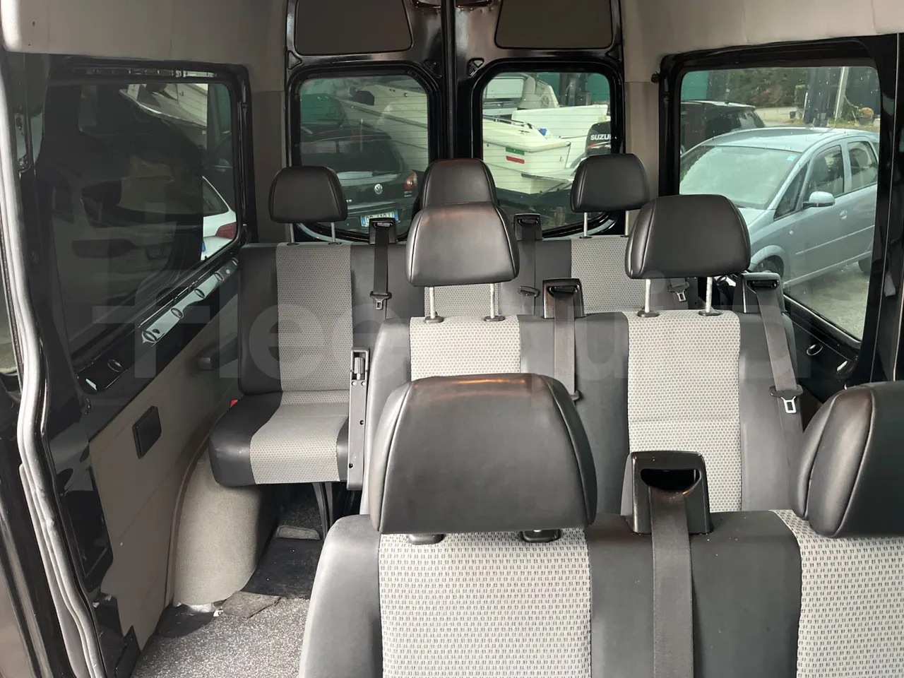 郊区巴士 Mercedes-Benz Sprinter:图20 郊区巴士 Mercedes-Benz Sprinter:图20