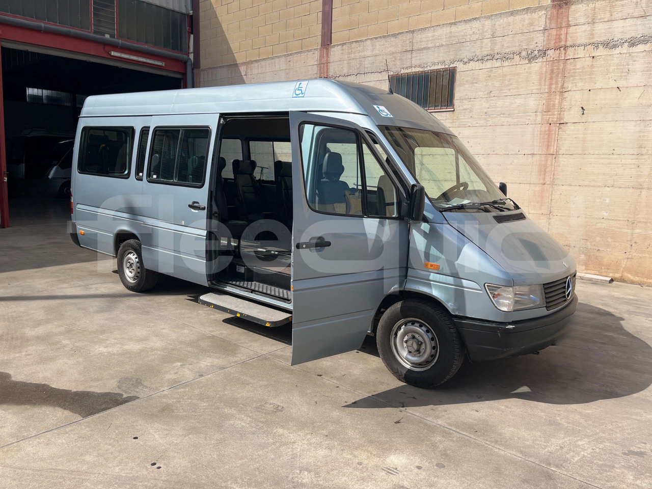郊区巴士 Mercedes-Benz Sprinter:图10 郊区巴士 Mercedes-Benz Sprinter:图10