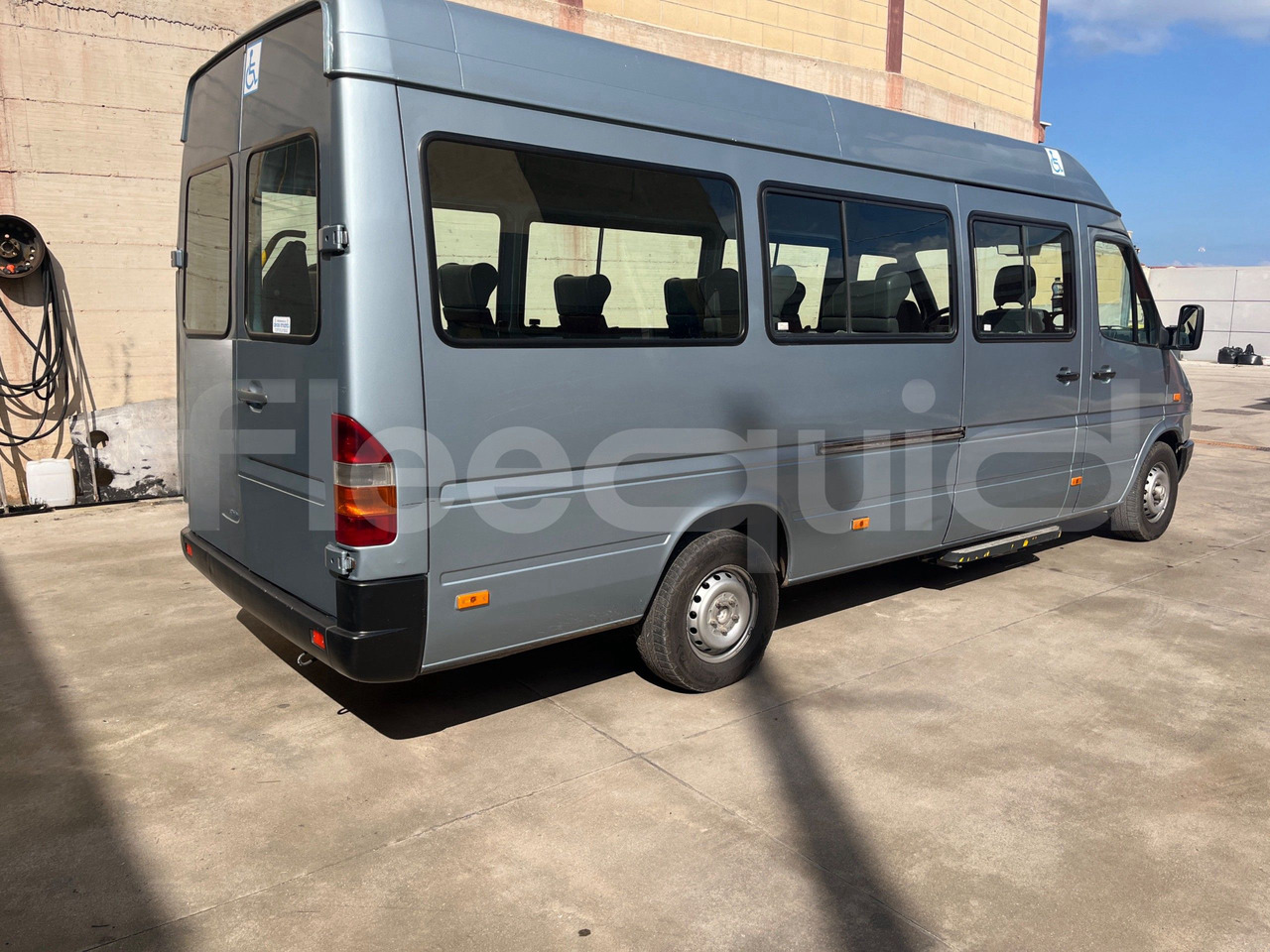 郊区巴士 Mercedes-Benz Sprinter:图9 郊区巴士 Mercedes-Benz Sprinter:图9