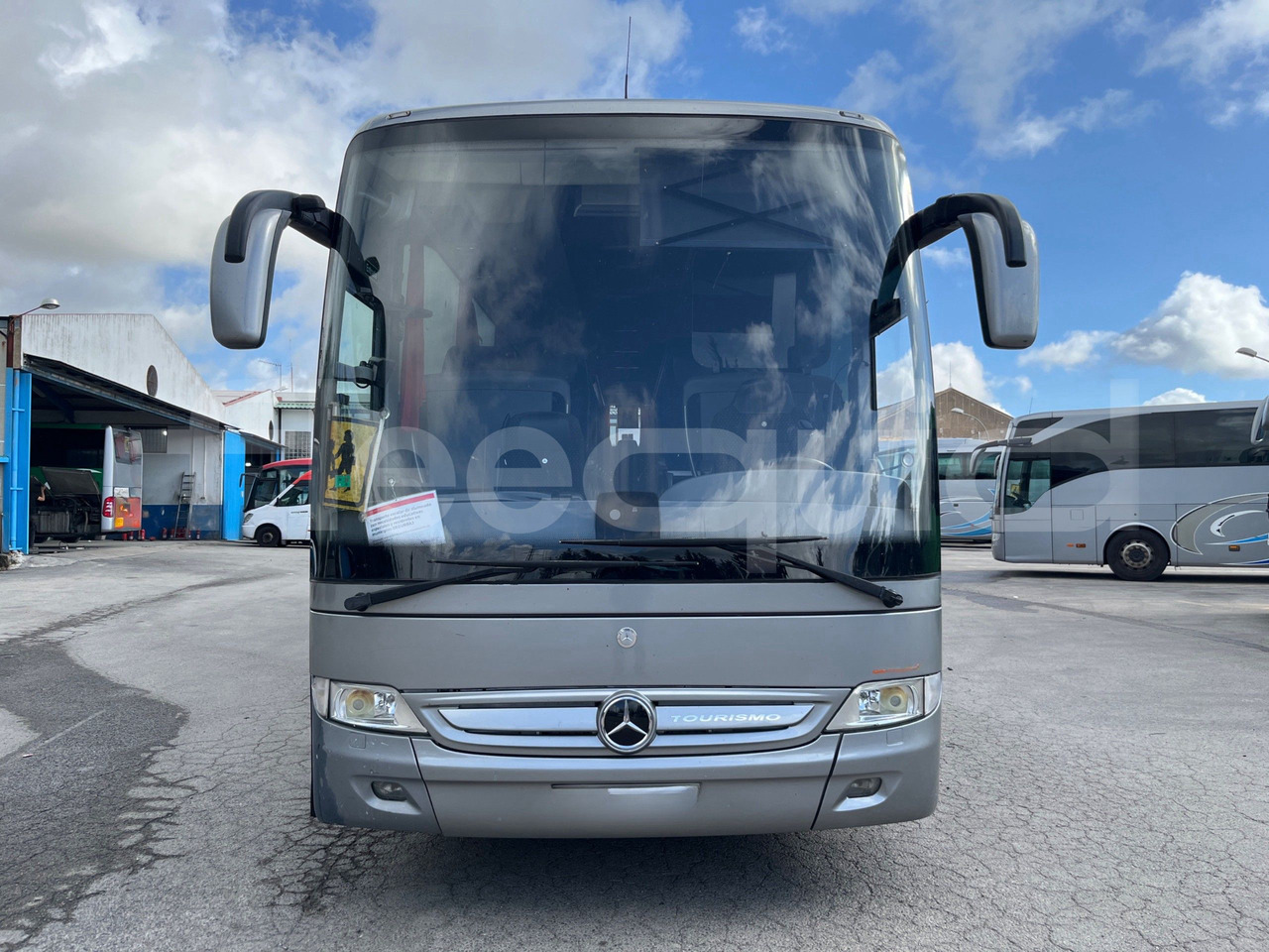 Mercedes-Benz Tourismo - 长途客车:图2 Mercedes-Benz Tourismo - 长途客车:图2