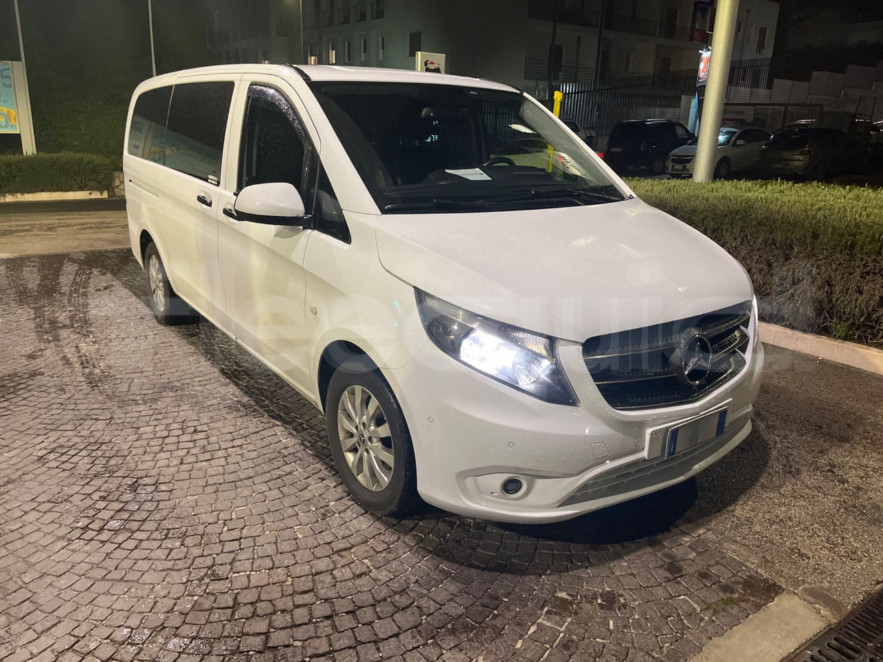 Mercedes-Benz Vito Tourer - 小型巴士, 小型客车:图1 Mercedes-Benz Vito Tourer - 小型巴士, 小型客车:图1