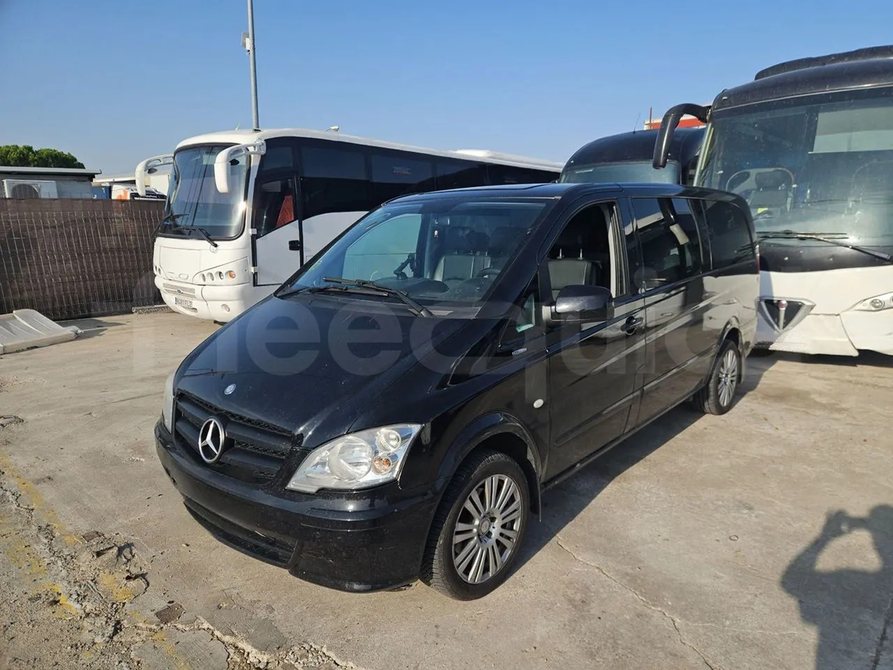 Mercedes-Benz Vito Tourer - 小型巴士, 小型客车:图4 Mercedes-Benz Vito Tourer - 小型巴士, 小型客车:图4