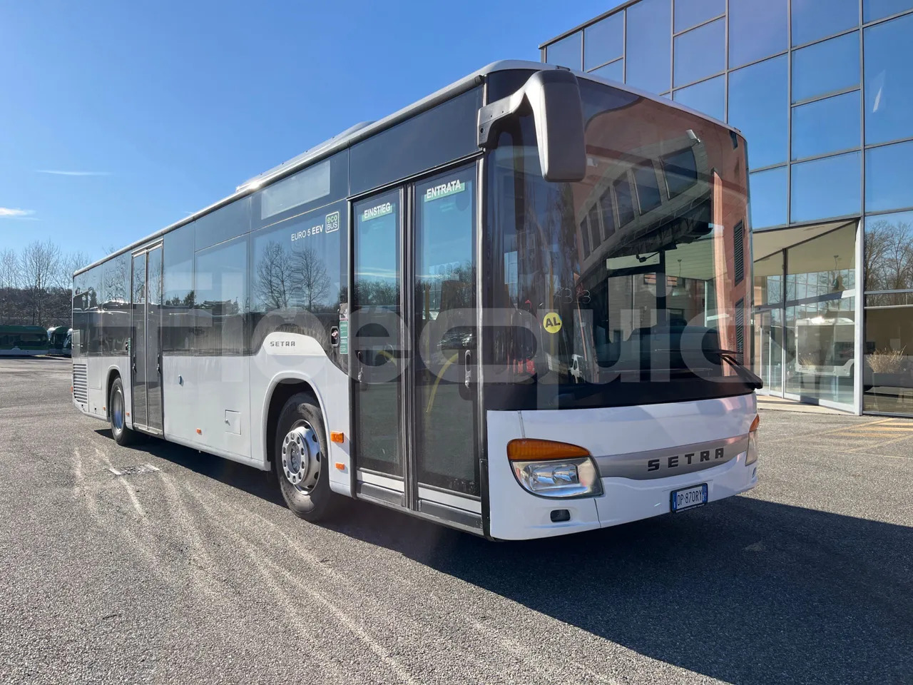Setra S415 - 郊区巴士:图1 Setra S415 - 郊区巴士:图1