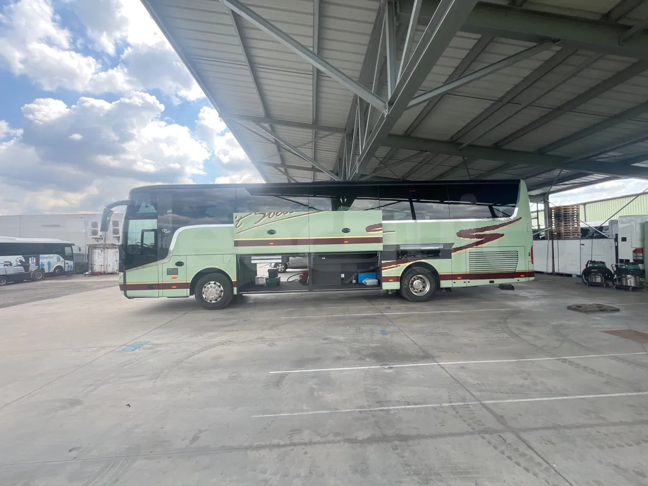 Van Hool Acron - 长途客车:图5 Van Hool Acron - 长途客车:图5