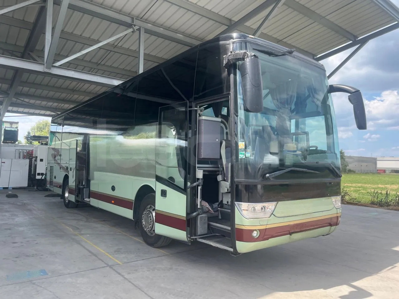 Van Hool Acron - 长途客车:图1 Van Hool Acron - 长途客车:图1