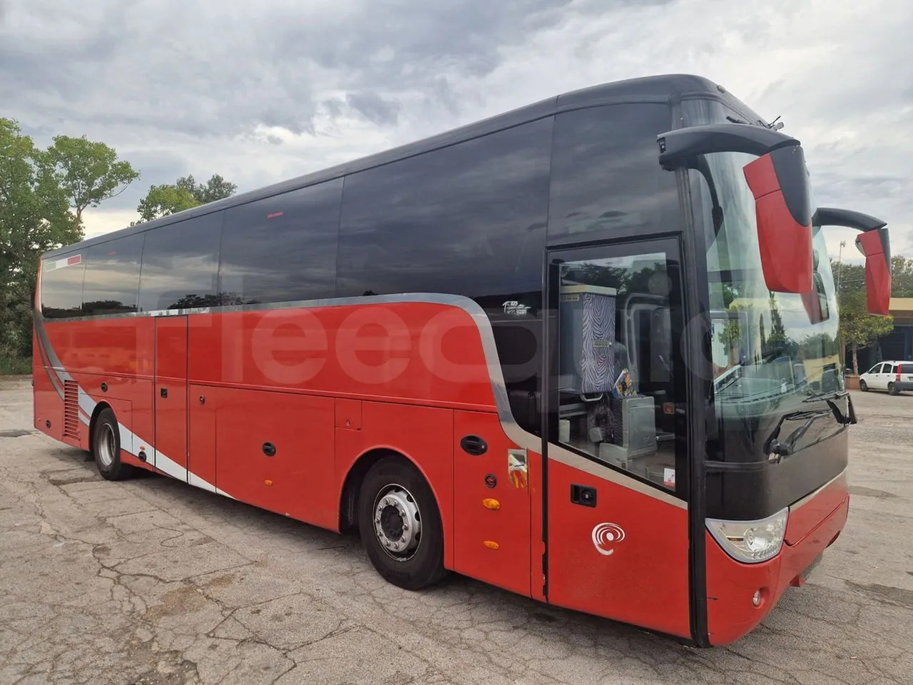 Van Hool Acron - 长途客车:图1 Van Hool Acron - 长途客车:图1