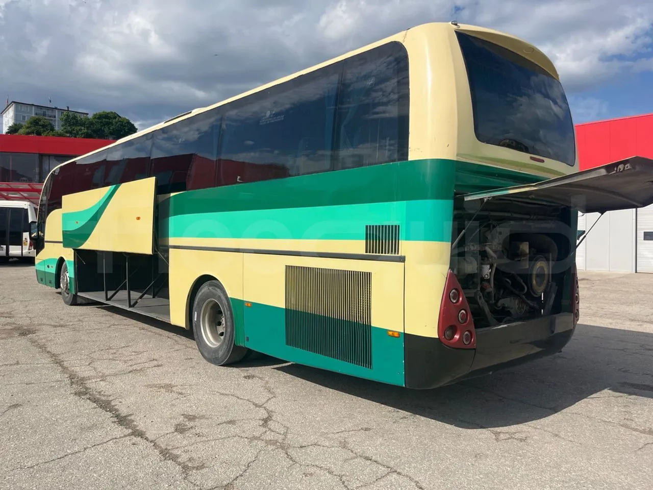 Volvo B12BER - 长途客车:图4 Volvo B12BER - 长途客车:图4