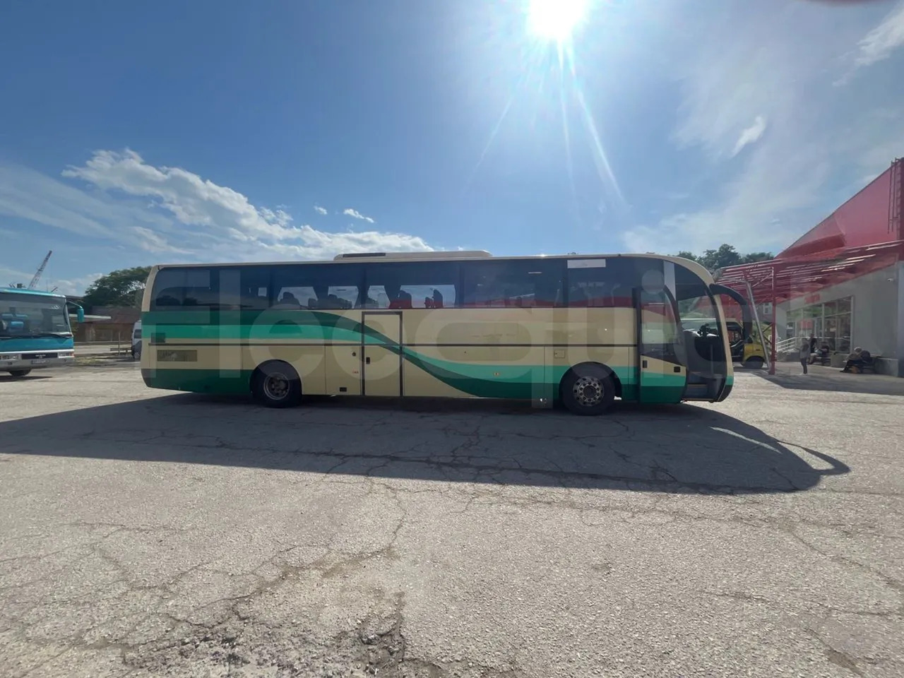 Volvo B12BER - 长途客车:图1 Volvo B12BER - 长途客车:图1