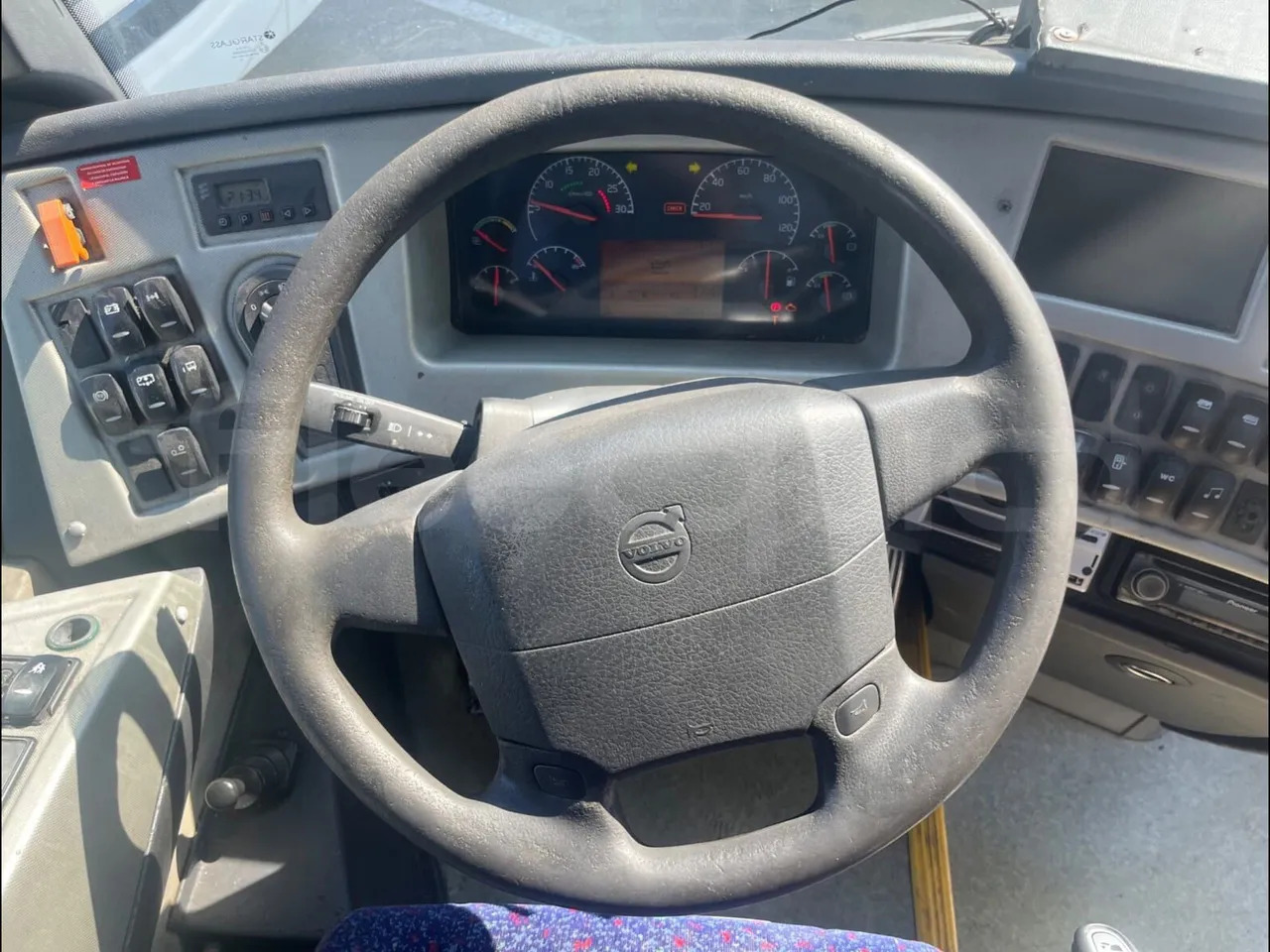 Volvo B12B - 长途客车:图2 Volvo B12B - 长途客车:图2