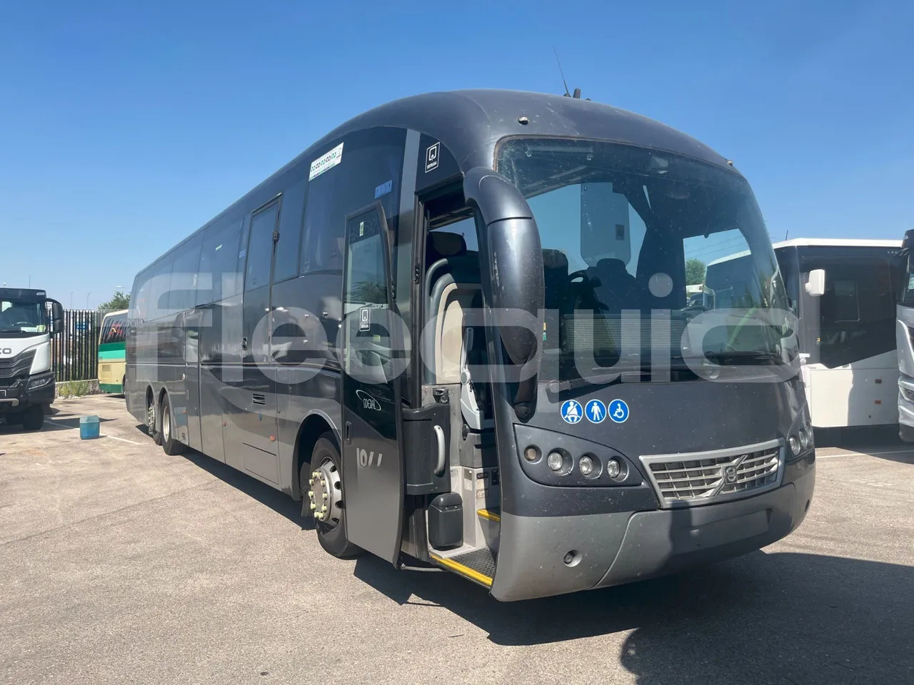 Volvo B12B - 长途客车:图1 Volvo B12B - 长途客车:图1