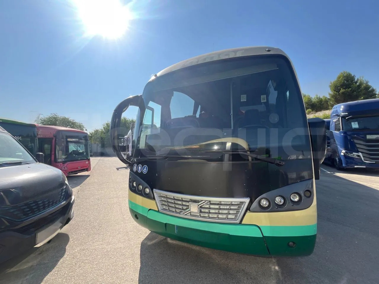 Volvo B12B - 长途客车:图1 Volvo B12B - 长途客车:图1