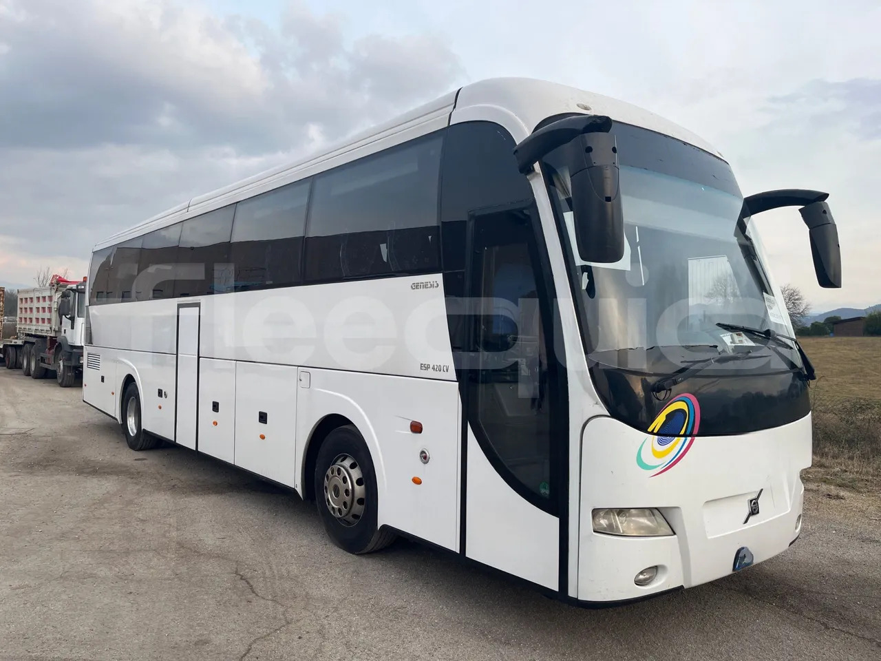 Volvo B12 - 长途客车:图1 Volvo B12 - 长途客车:图1