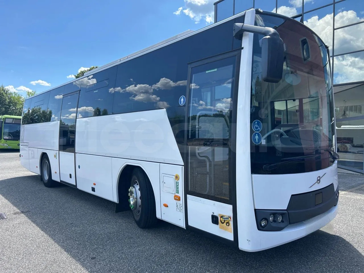 Volvo B8R - 郊区巴士:图1 Volvo B8R - 郊区巴士:图1