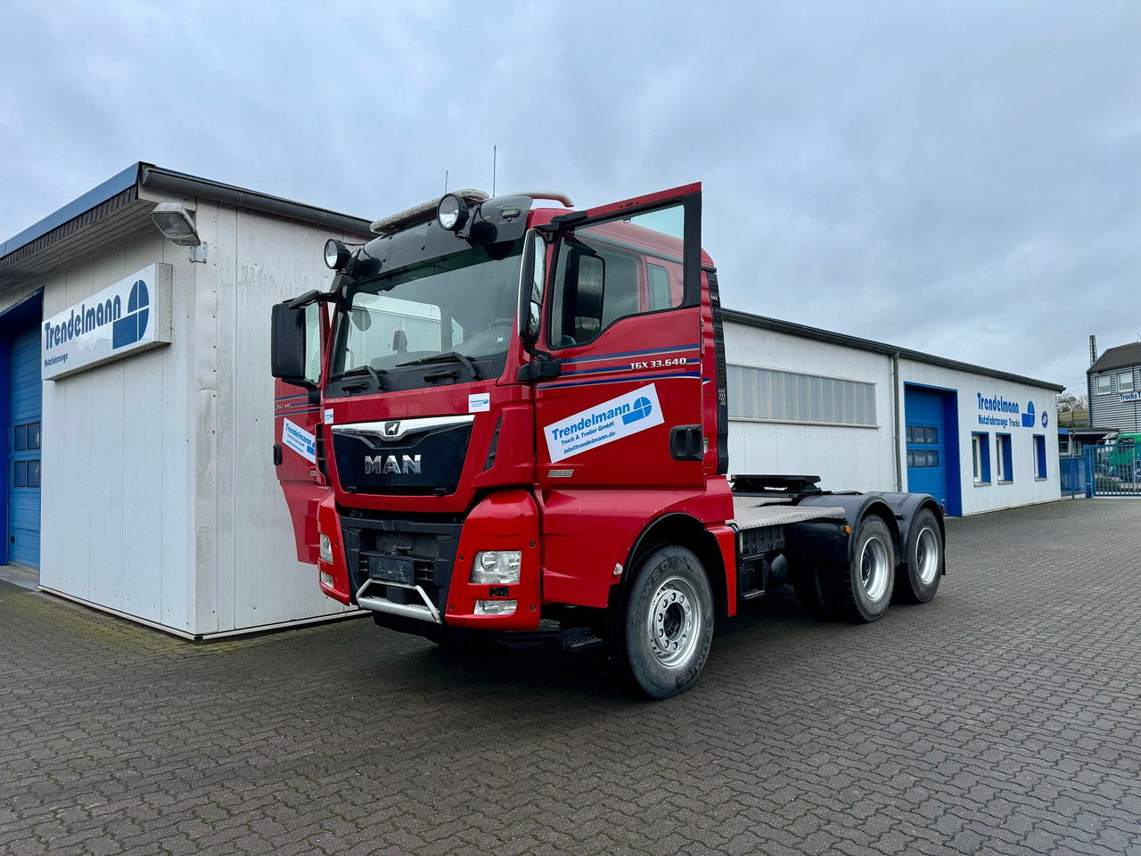 MAN TGS 33.640 6x4 Kipphydraulic-Retarder - 牵引车:图1 MAN TGS 33.640 6x4 Kipphydraulic-Retarder - 牵引车:图1