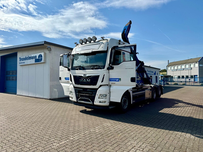 MAN TGX 26.580 BL 6x2 Zwillingbereifte Liftachse Abroller Hiab Funk- - 吊钩升降车:图3 MAN TGX 26.580 BL 6x2 Zwillingbereifte Liftachse Abroller Hiab Funk- - 吊钩升降车:图3