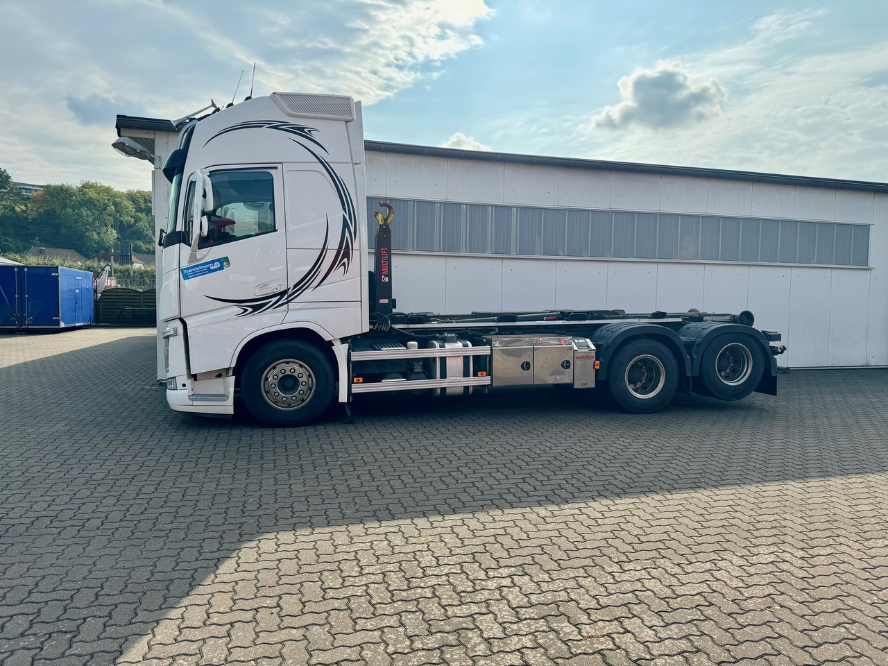VOLVO Fh-13-540 6x4R - 吊钩升降车:图3 VOLVO Fh-13-540 6x4R - 吊钩升降车:图3