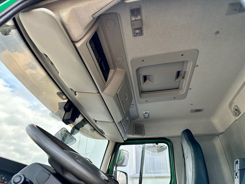 吊钩升降车 Volvo FE 330 6x2 Hooklift Joab 20 to 5400 mm Lenkachse:图10 吊钩升降车 Volvo FE 330 6x2 Hooklift Joab 20 to 5400 mm Lenkachse:图10