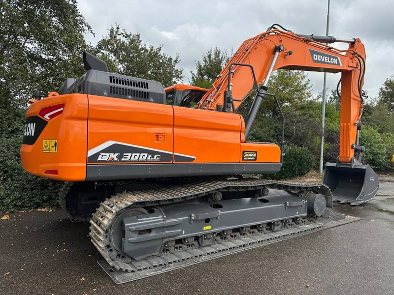Develon DX 300 LC-7M - 履带式挖掘机:图4 Develon DX 300 LC-7M - 履带式挖掘机:图4