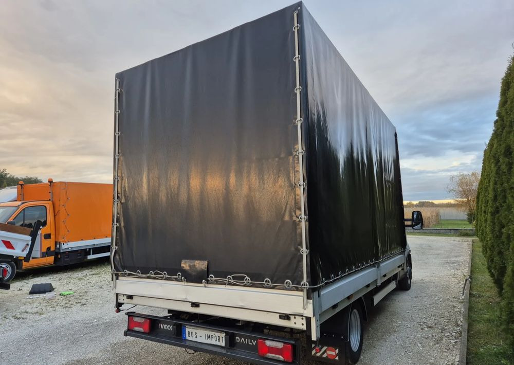 Iveco 35C14 - 侧帘货车:图4 Iveco 35C14 - 侧帘货车:图4