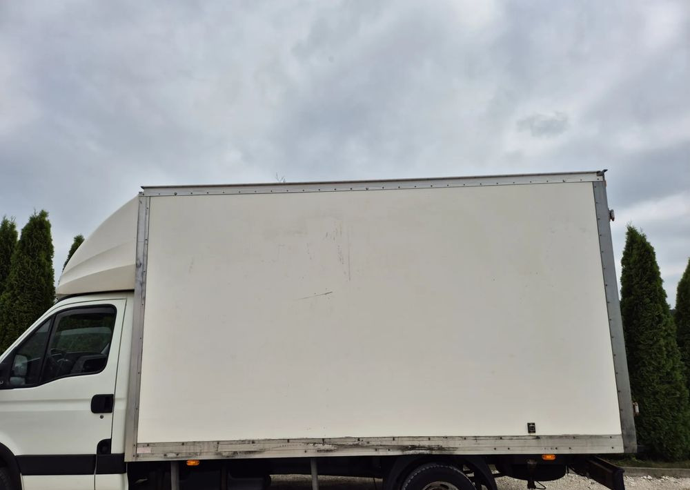 Kontener 8 palet wysoki meblowy 2013 rok Iveco Mascott Master Sprinter regulowana podramówka Stan bdb! - 可拆卸车身 - 厢式:图2 Kontener 8 palet wysoki meblowy 2013 rok Iveco Mascott Master Sprinter regulowana podramówka Stan bdb! - 可拆卸车身 - 厢式:图2